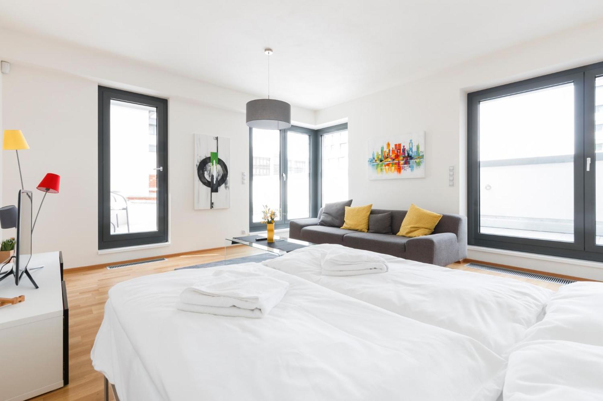 Prague Days - Luxurious Apartments In Trendy Zizkov Exterior photo